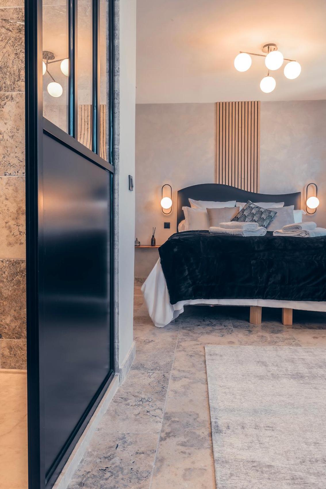 Les Suites De L'Etang Cucuron Εξωτερικό φωτογραφία